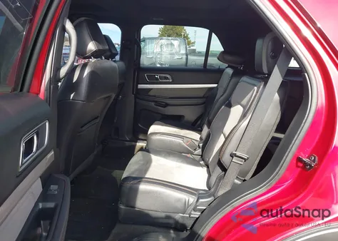 2017 Ford Explorer Xlt z USA, uszkodzony, nr VIN 1FM5K8D82HGC75267